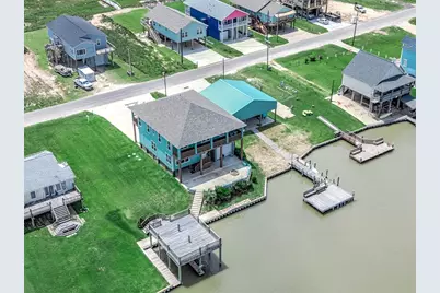 839 County Road 230, Sargent, TX 77414 - Photo 4