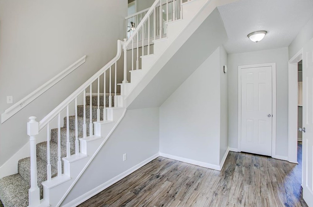 6914 Wimbledon Estates Dr, Spring TX  77379-7651 exterior