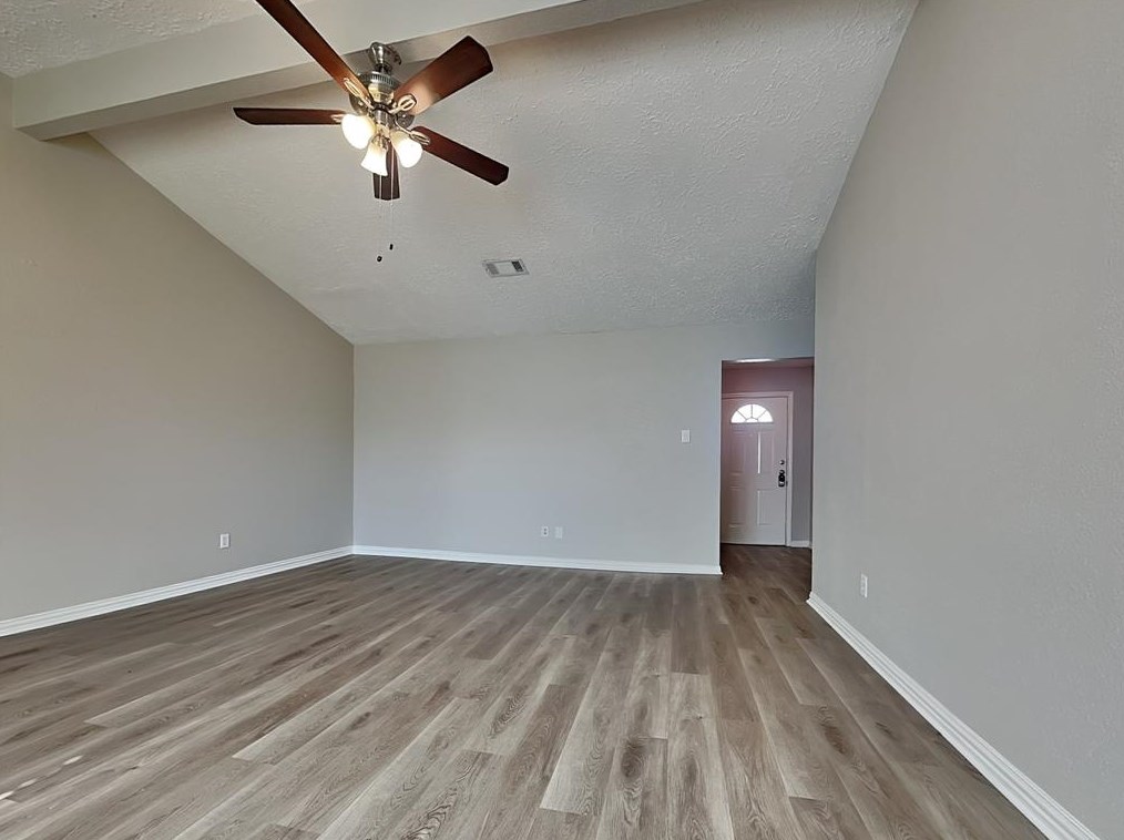 10111 Fernstone Ln, Houston, TX 77070