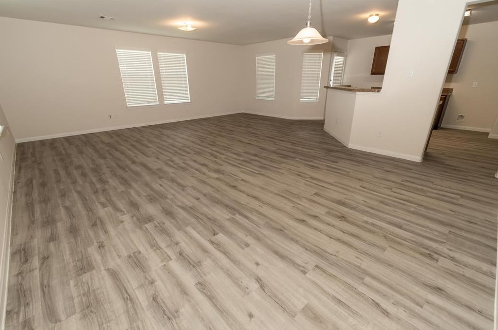 5418 Plantation Forest Dr, Katy TX  77449 exterior