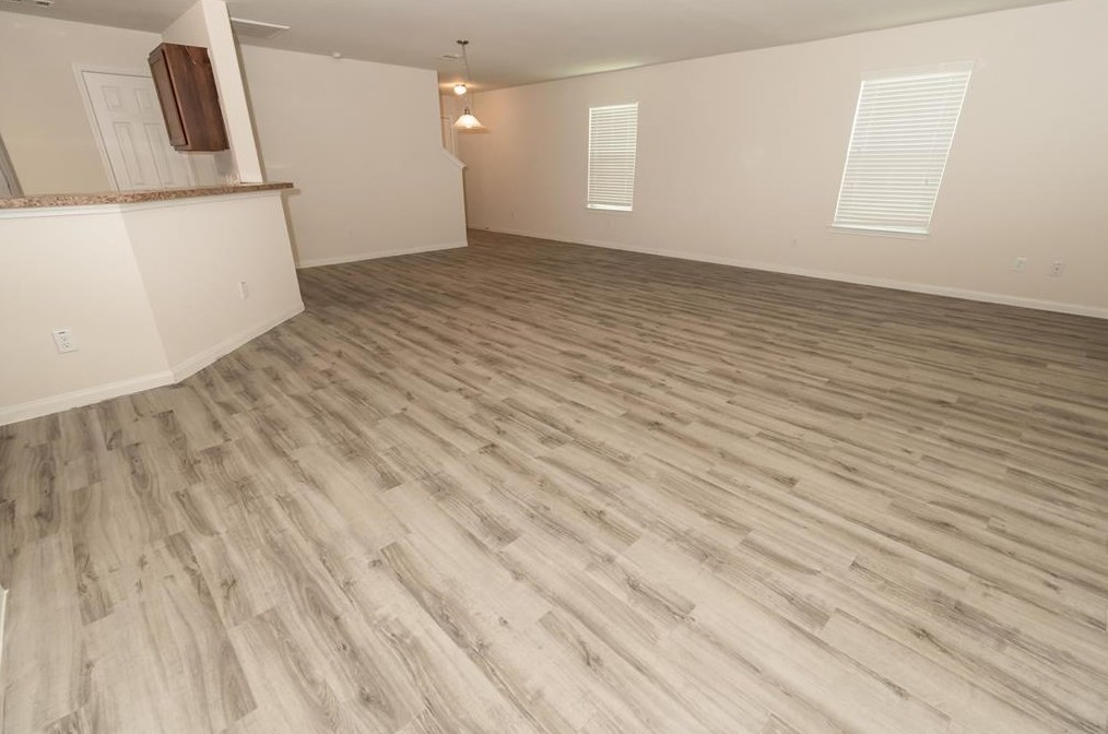 5418 Plantation Forest Dr, Katy TX  77449 exterior