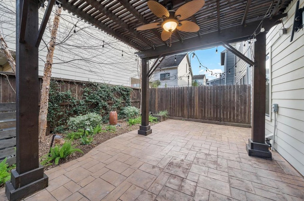 4214 Koehler St #a, Houston, TX