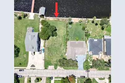 1609 Bayou Shore Drive, Galveston, TX 77551 - Photo 6