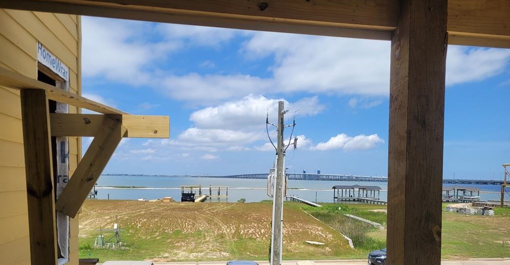 9405 Vista Bella, Galveston, TX 77554