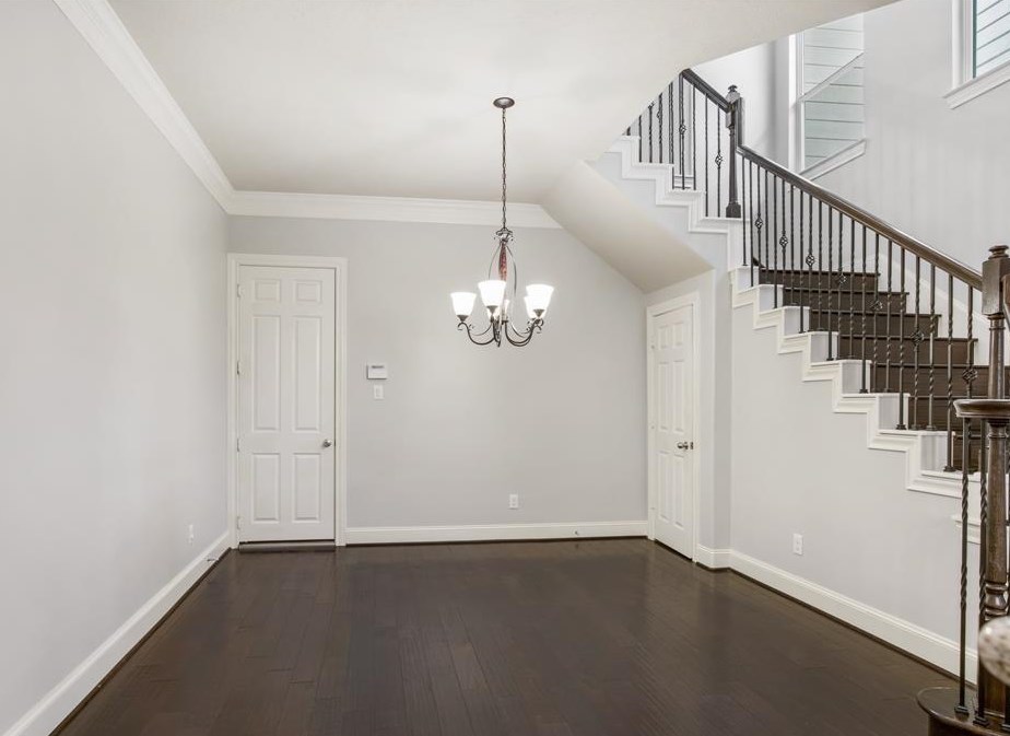 5720 Kiam St, Houston TX  77007-1171 exterior