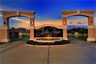 142 Mia Lago Dr, Montgomery, TX 77356 - Photo 1