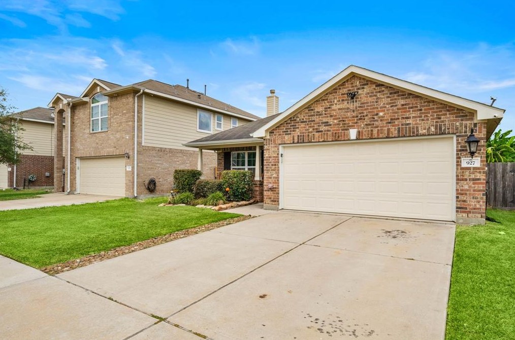 927 Crestmont Trail Dr, Missouri City, TX 77489