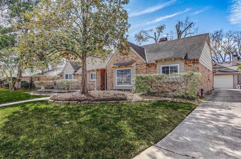 619 Val Lena Dr, Houston, TX 77024