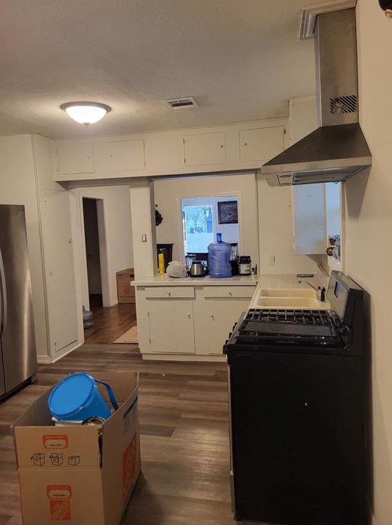 412 Winona Dr, Pasadena, TX 77506