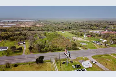 6235 Highway 6, Hitchcock, TX 77563 - Photo 2