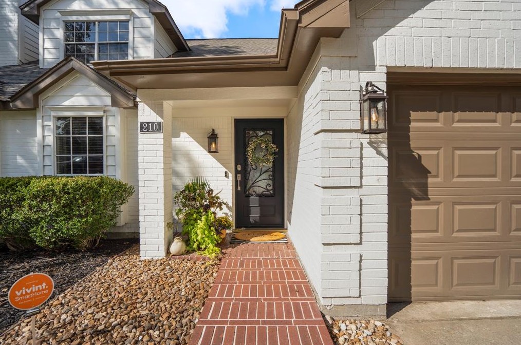 210 Bickett Ln, Spring, TX 77373-5606