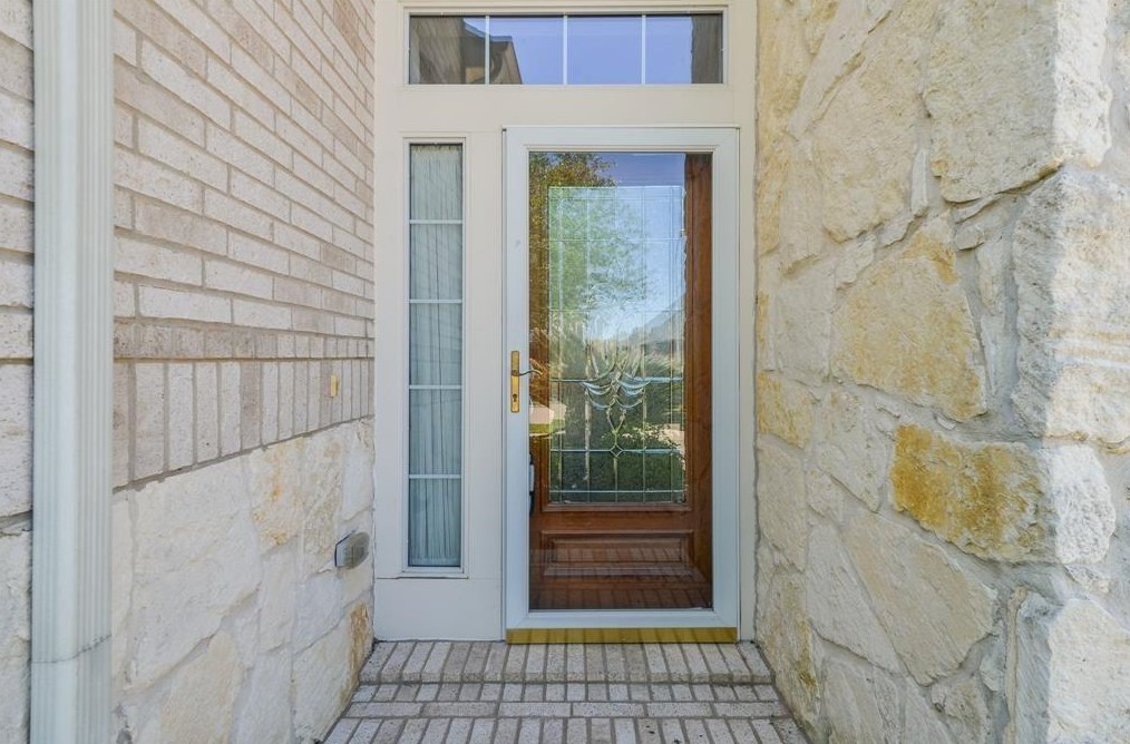5227 Pebble Bluff Ln, Sugar Land, TX 77479