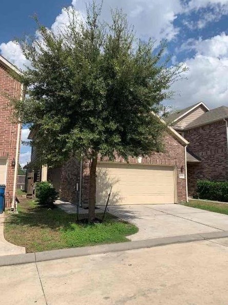 17006 Amarose Dr, Houston, TX 77090