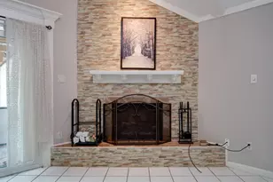 2912 Camelot Ln, Missouri City, TX 77459 - Photo 2