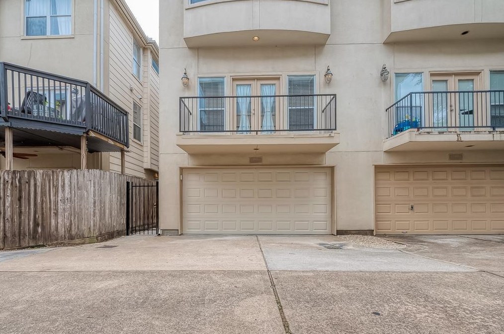 1507 Roy St, Houston TX  77007-3345 exterior