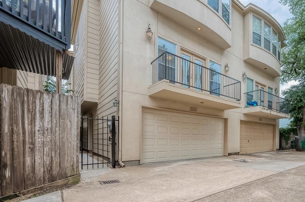 1507 Roy St, Houston, TX 77007-3345