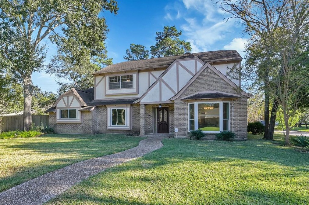 6623 Campden Dr, Spring, TX 77379-7606