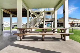 3229 Castle Dr, Crystal Beach, TX 77650 - Photo 16