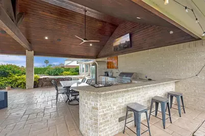 1860 Lake Landing Drive, League City, TX 77573 - Photo 12