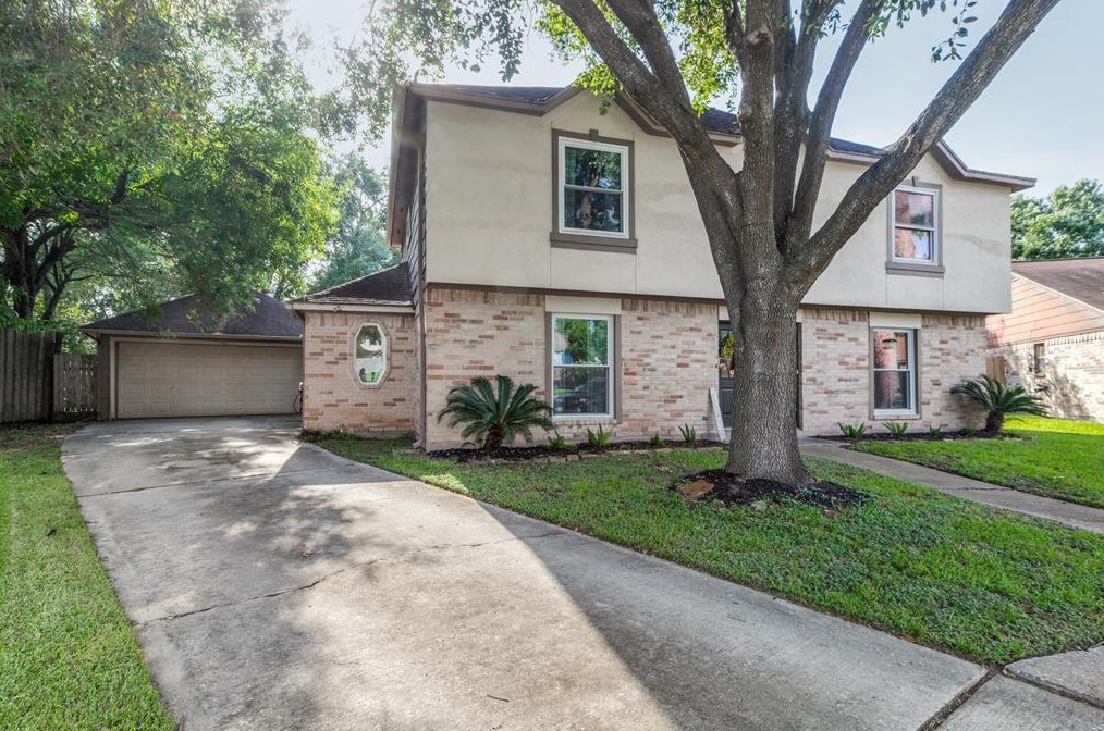 10414 Cres Moon Dr, Houston TX  77064-5519 exterior
