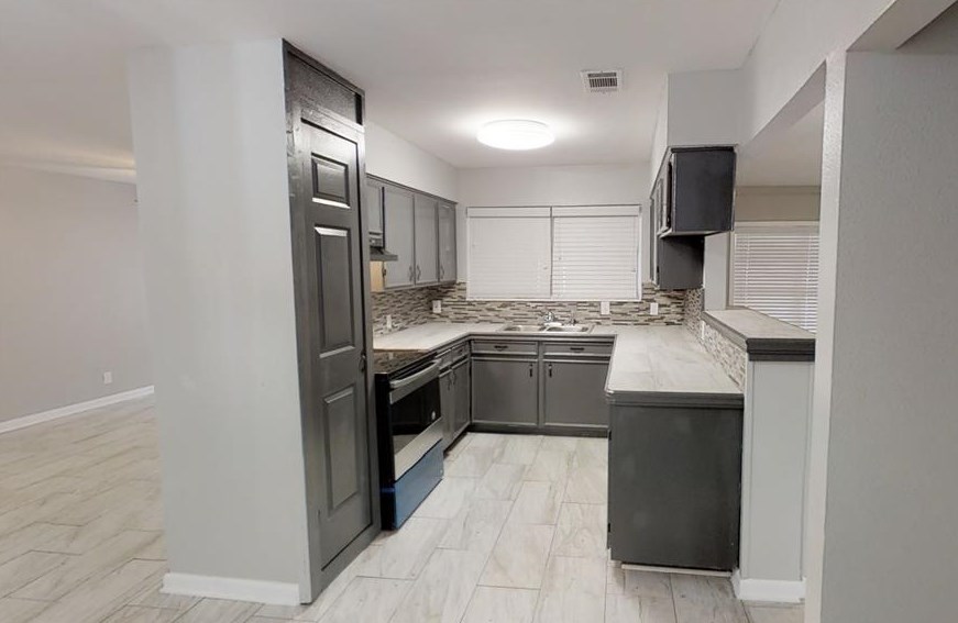 4219 Dacca Dr, Houston, TX 77047