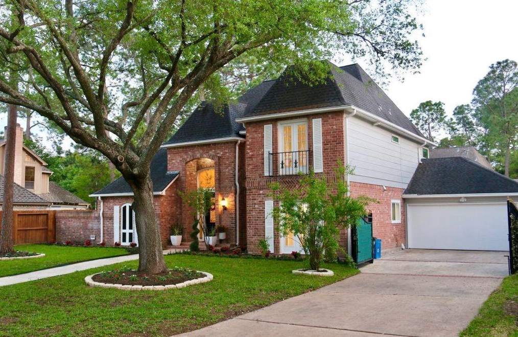 15807 Hidden Cv, Houston, TX 77079-2434