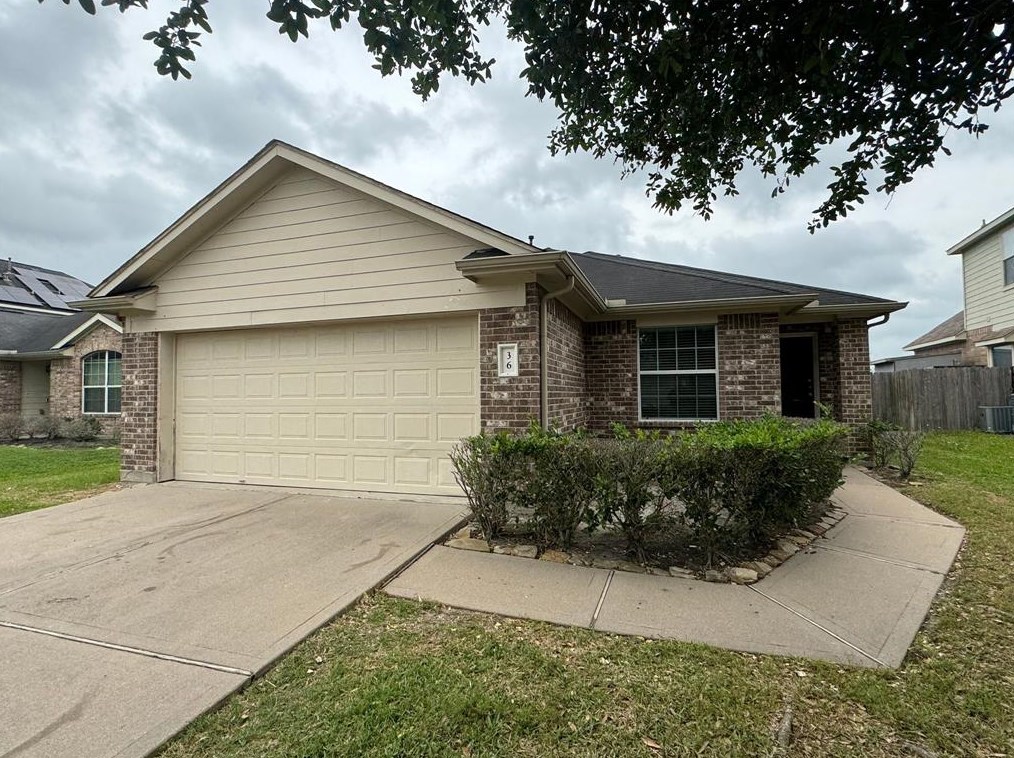 36 Mira Loma Dr, Manvel, TX 77578-3348