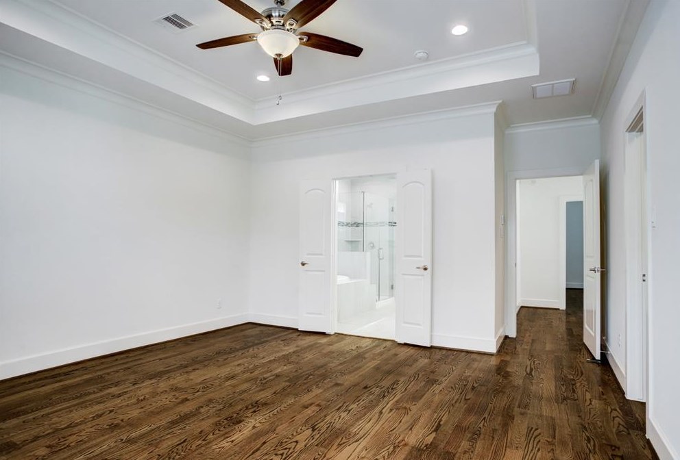 3832 Brinkman St, Houston TX  77018-2100 exterior