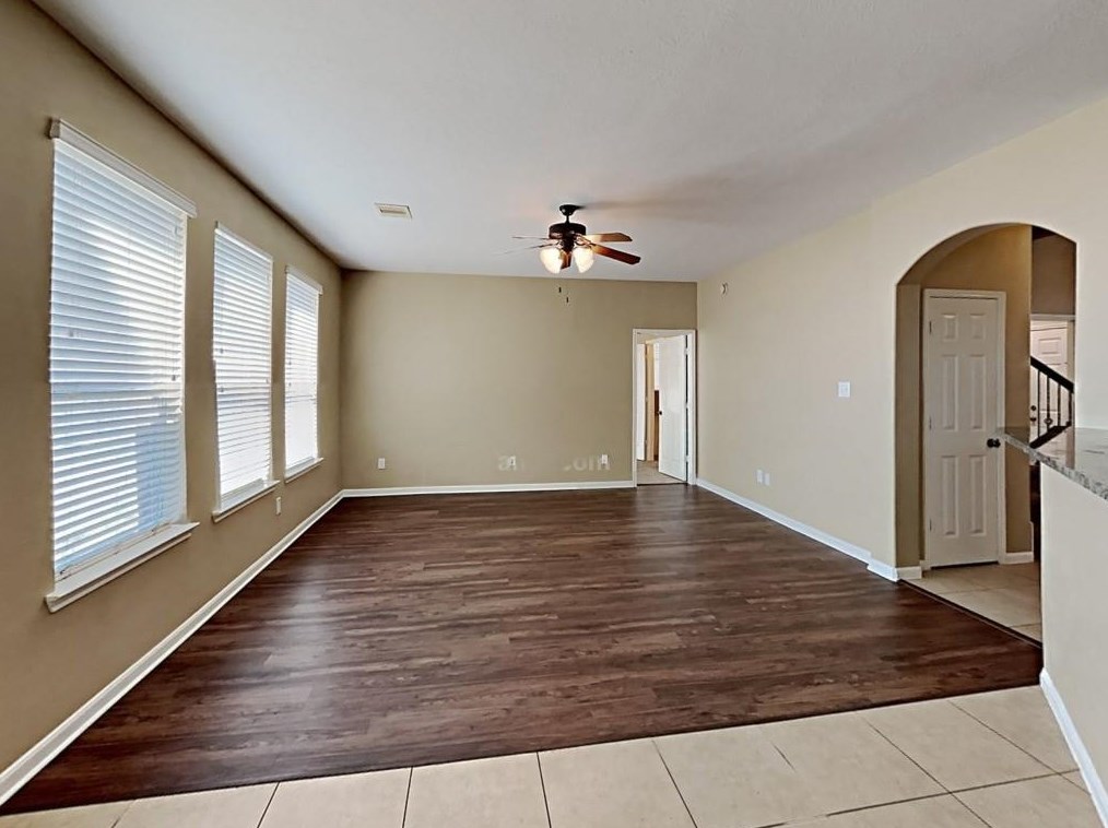 2303 Cantabria Ln, League City, TX 77573