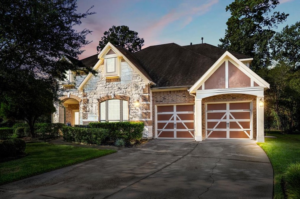 7 Golden Orchard Pl, Magnolia, TX 77354