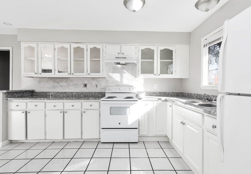 13438 Thorntree Dr, Houston TX  77015-1361 exterior