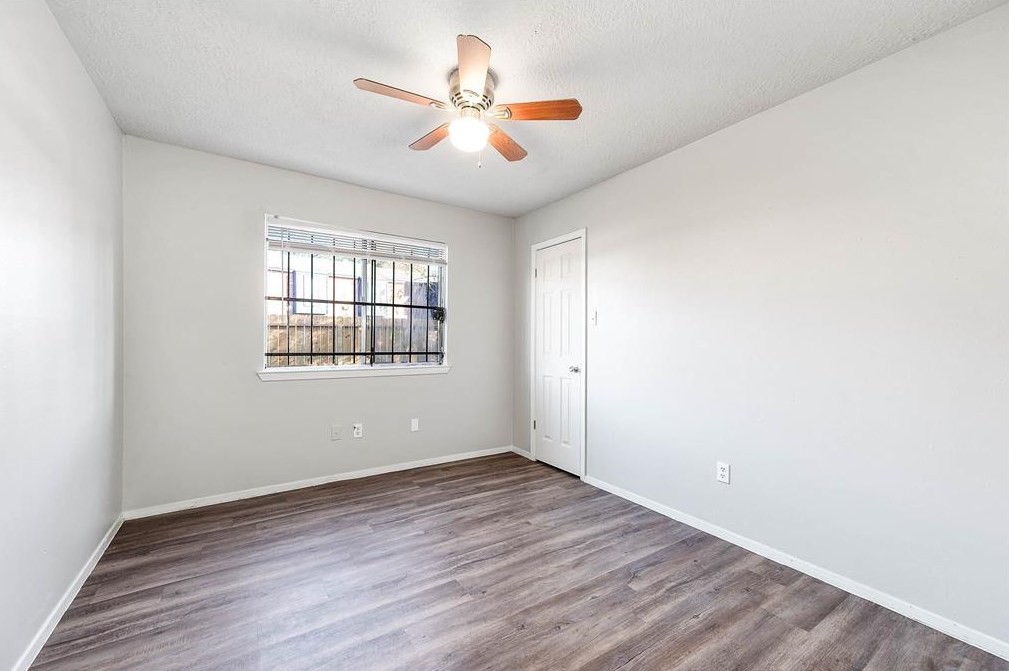 13438 Thorntree Dr, Houston TX  77015-1361 exterior
