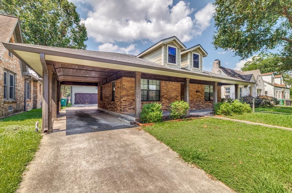 4428 Jefferson St, Houston TX  77023-3521 exterior