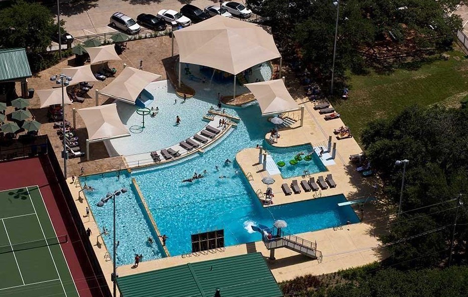 2612 Cason St, Houston TX  77005-3812 exterior