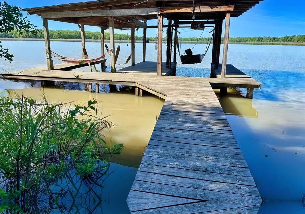 1250 Sportsman Dr, Chita, TX 75862-8370