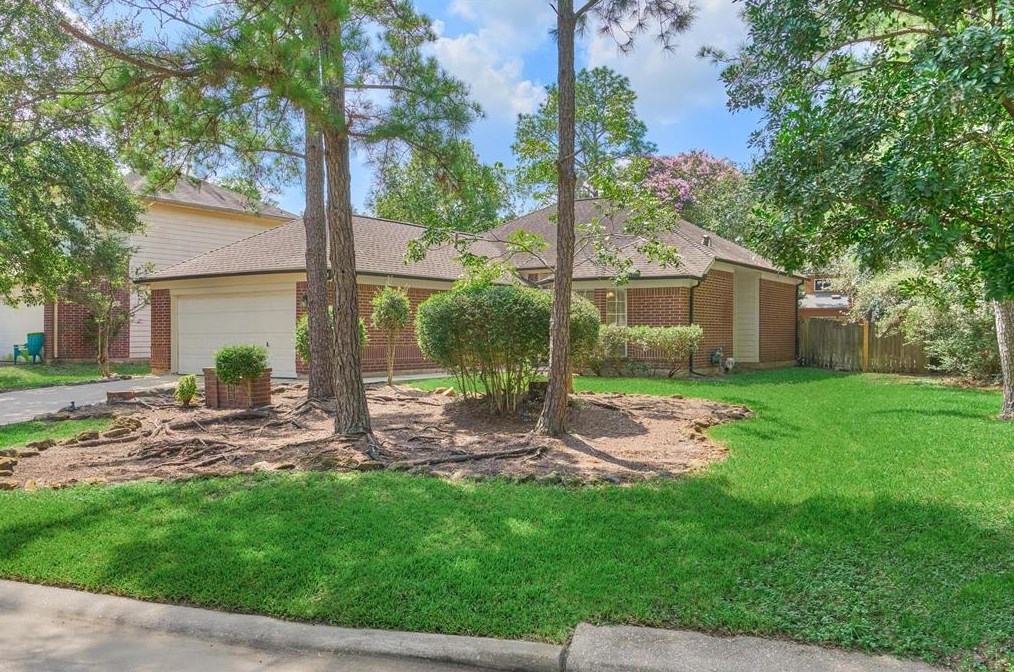 79 Laughing Brook Ct, Spring, TX 77380-2830