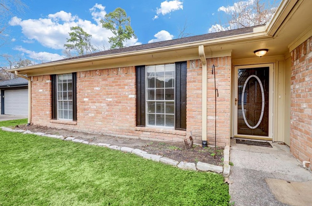 25110 Lynbriar Ln, Spring, TX 77373