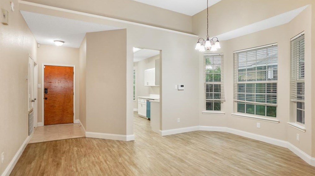 8019 Log Holw Dr, Houston TX  77040-1808 exterior