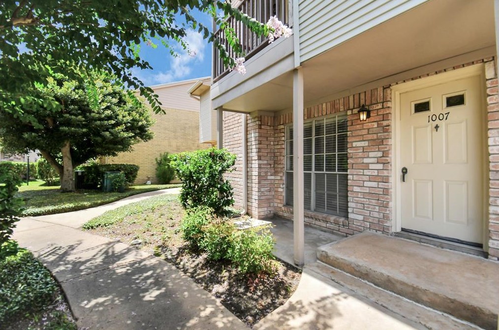 3100 Jeanetta St #1007, Houston, TX 77063