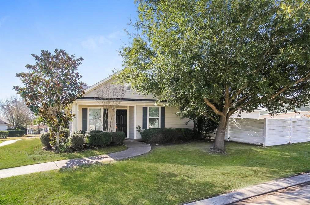 20703 Patriot Park Ln, Katy, TX 77449