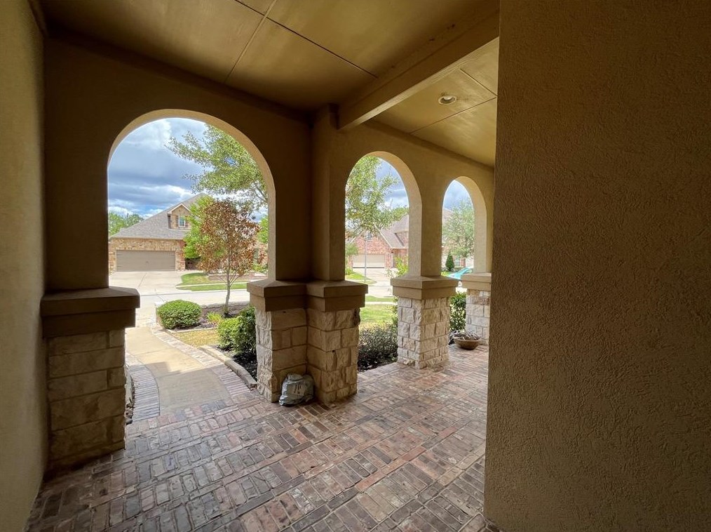 19007 Cherry Cove Ln, Cypress, TX 77433