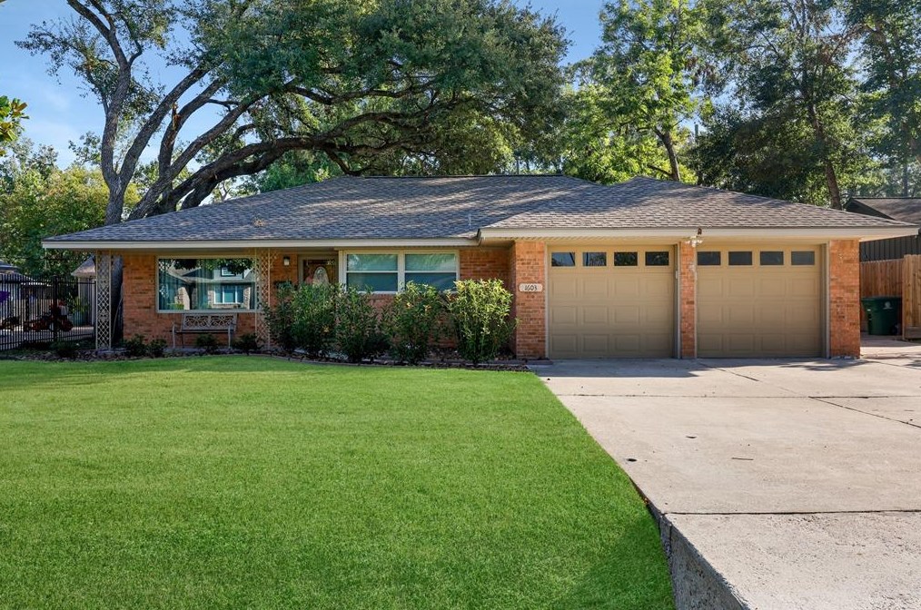 1603 Del Norte St, Houston, TX 77018-1211