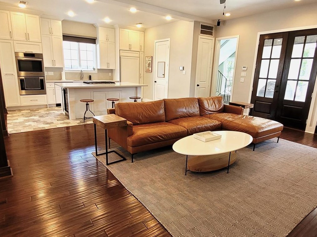 5623 Petty St, Houston, TX 77007-1840