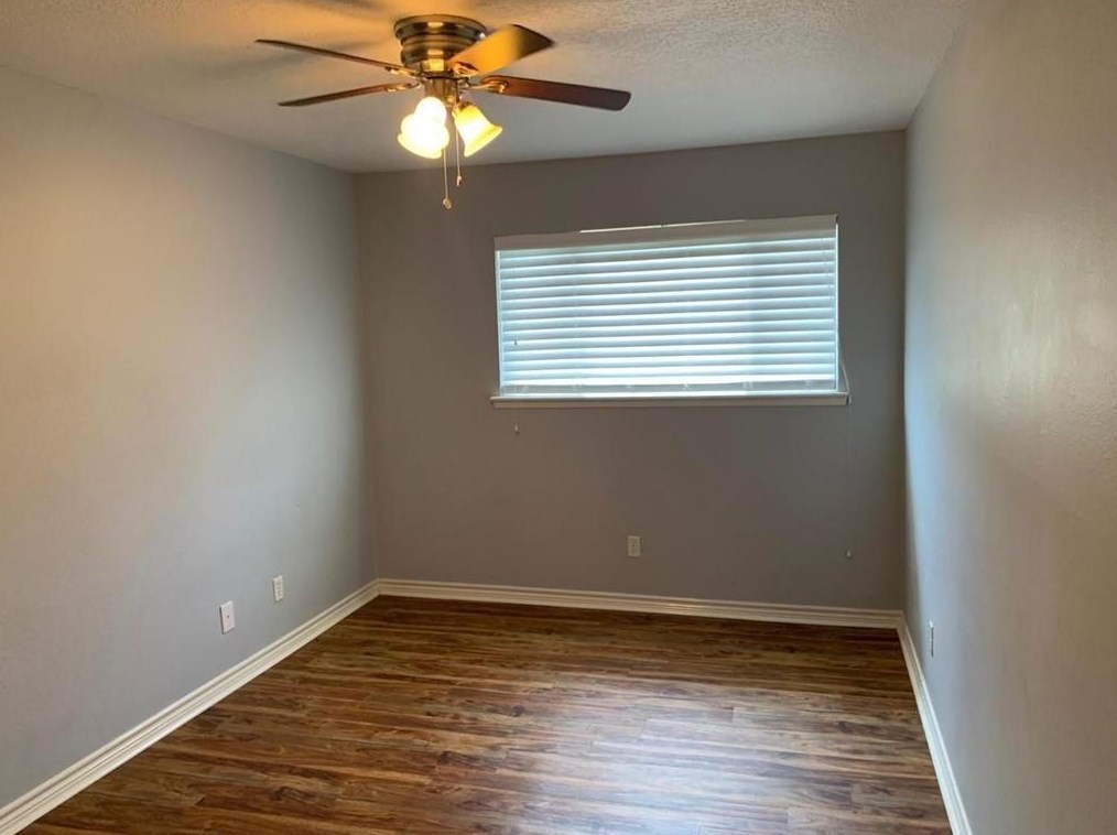 7078 Holiday Dr, Galveston TX  exterior