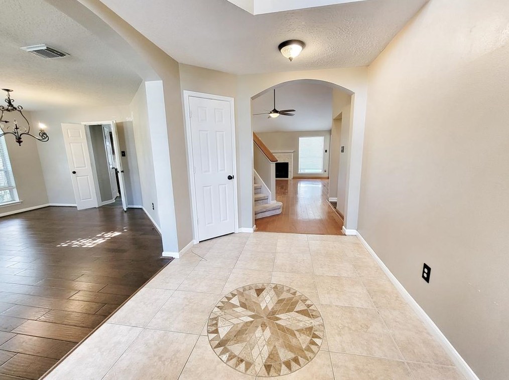 2020 Dublin Dr, League City, TX 77573