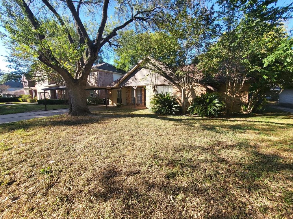 2611 Haverhill Dr, Houston, TX 77008