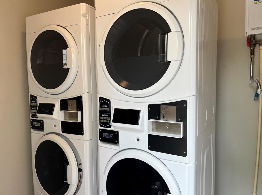 4719 Clay St, Houston TX  77023-1290 exterior