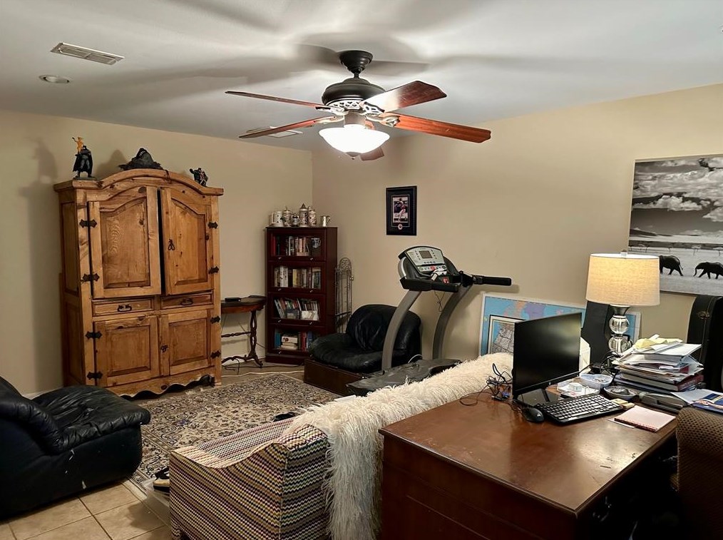 13939 Kingsride Ln, Houston TX  77079-3314 exterior