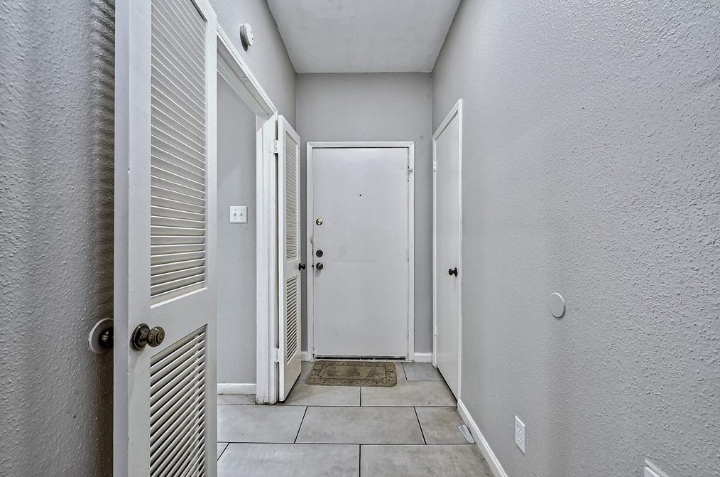 12400 Brookglade Cir #61, Houston, TX 77099