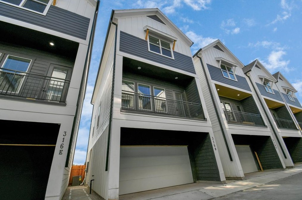 316 Thornton Rd #a, Houston, TX 77018